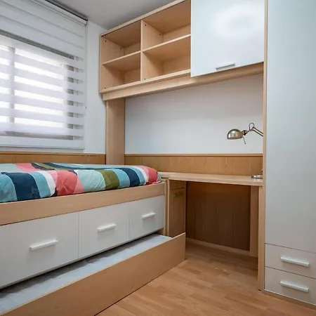 公寓 At156 Pool, Airco, 5 Min From The *